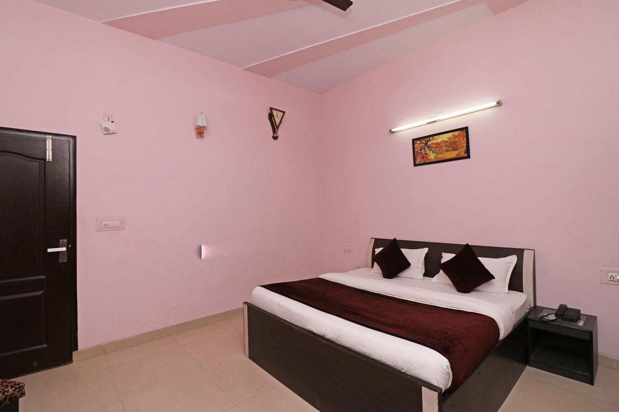 Hotel O Alpine Residency Faridabad Esterno foto